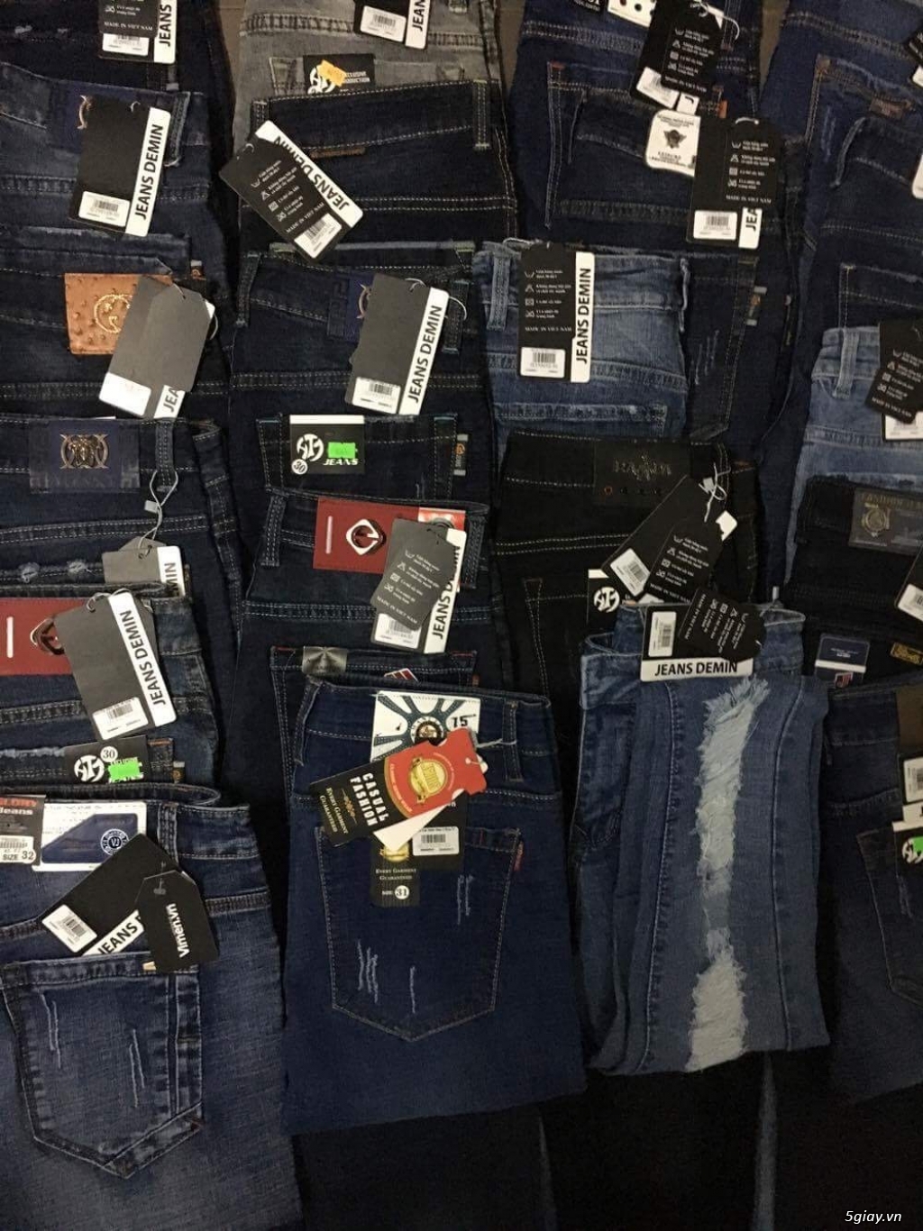 Thanh lý toàn bộ quần jean nam sịn giá 90k