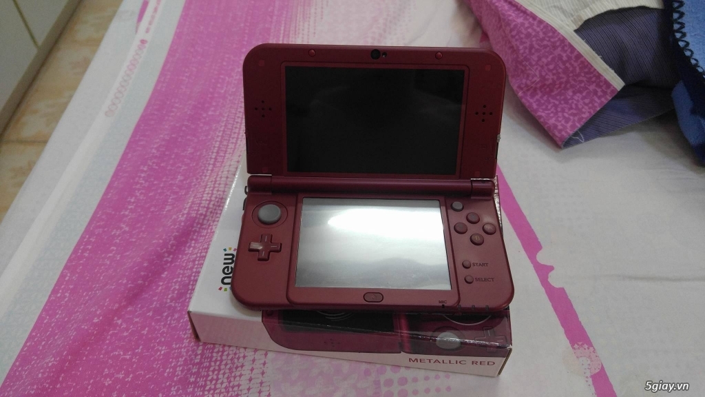 New Nintendo 3DS LL Red
