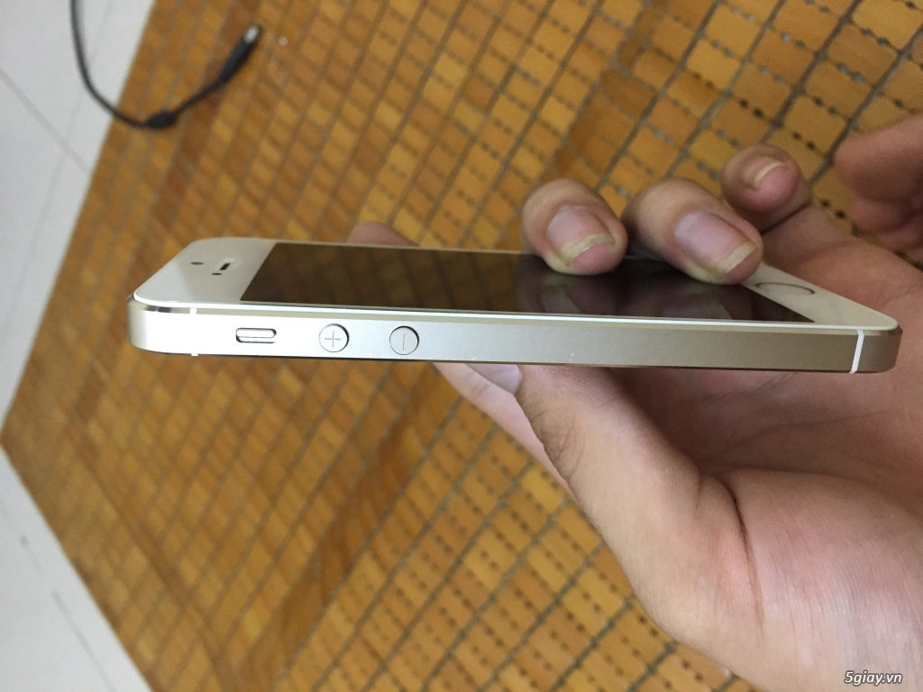 Cần tiền bán iPhone 5s gold,32G, như mới! - 3