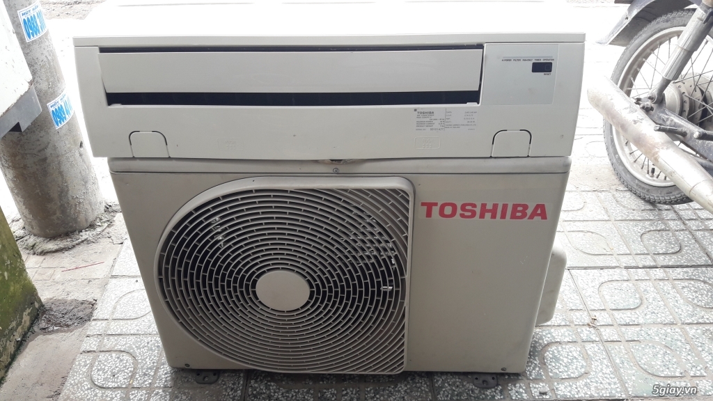 Máy lạnh Toshiba 1hp hàng thùng giá rẻ1 - 2