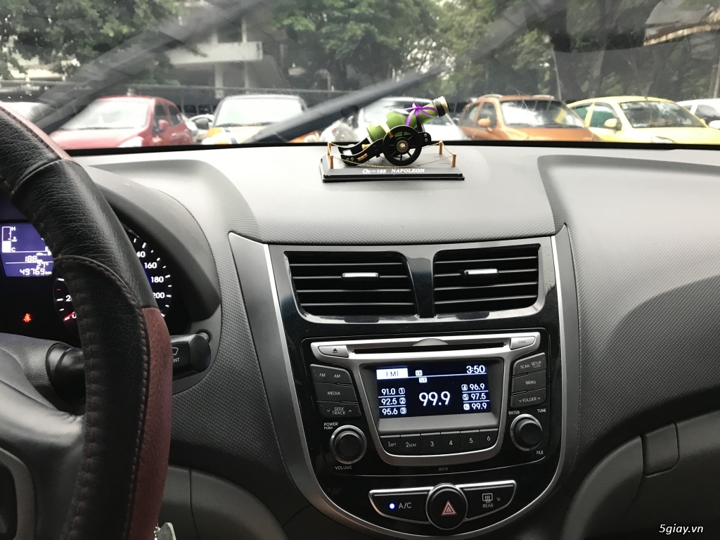 Xe	Hyundai Accent	Blue 1.4MT	2015 - 1