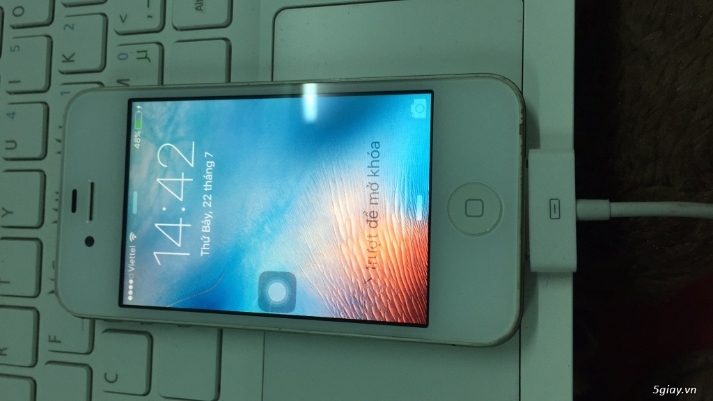 Iphone 4s 16g quốc tế