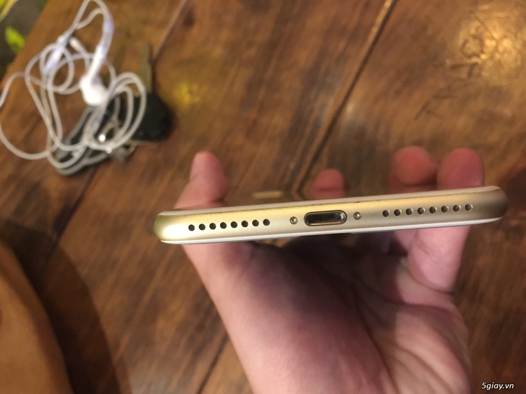 iPhone 7 32gb Gold FPT - 1