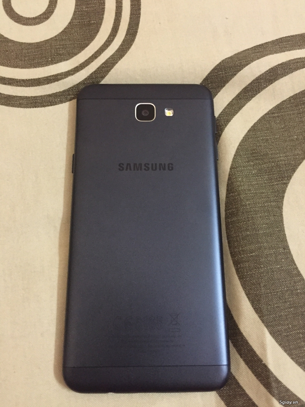 [HCM] Samsung Galaxy J5 Prime đen - 1