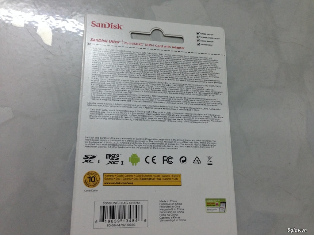 SanDisk Ultra 64GB microSDXC - 1