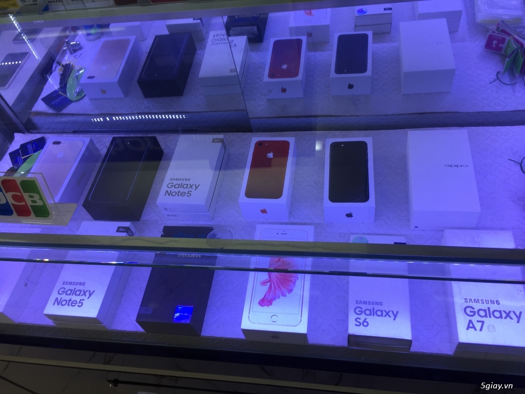 Tổng hợp    Samsung    IPHONE    Máy Tính bảng  Giá tốt, chất lượng nguyên zin cho ae nè