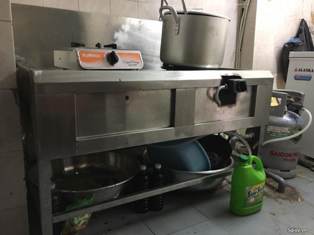 dẹp tiệm thanh lý gấpppppp (tủ đông, bàn ghế tre,máy cắt thịt, xe inox - 3