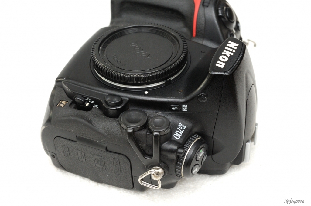Canon 5D mark ll, 50D,Canon 1D mark lll,Nikon D3s,D700 - 3