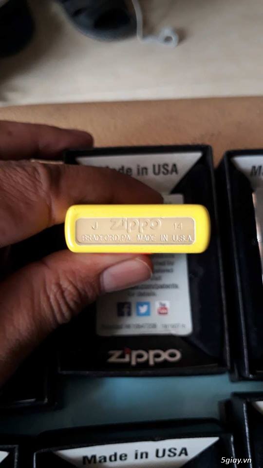 Vài Cái hộp quẹt ZIPPO chính hãng mới 100% - 1