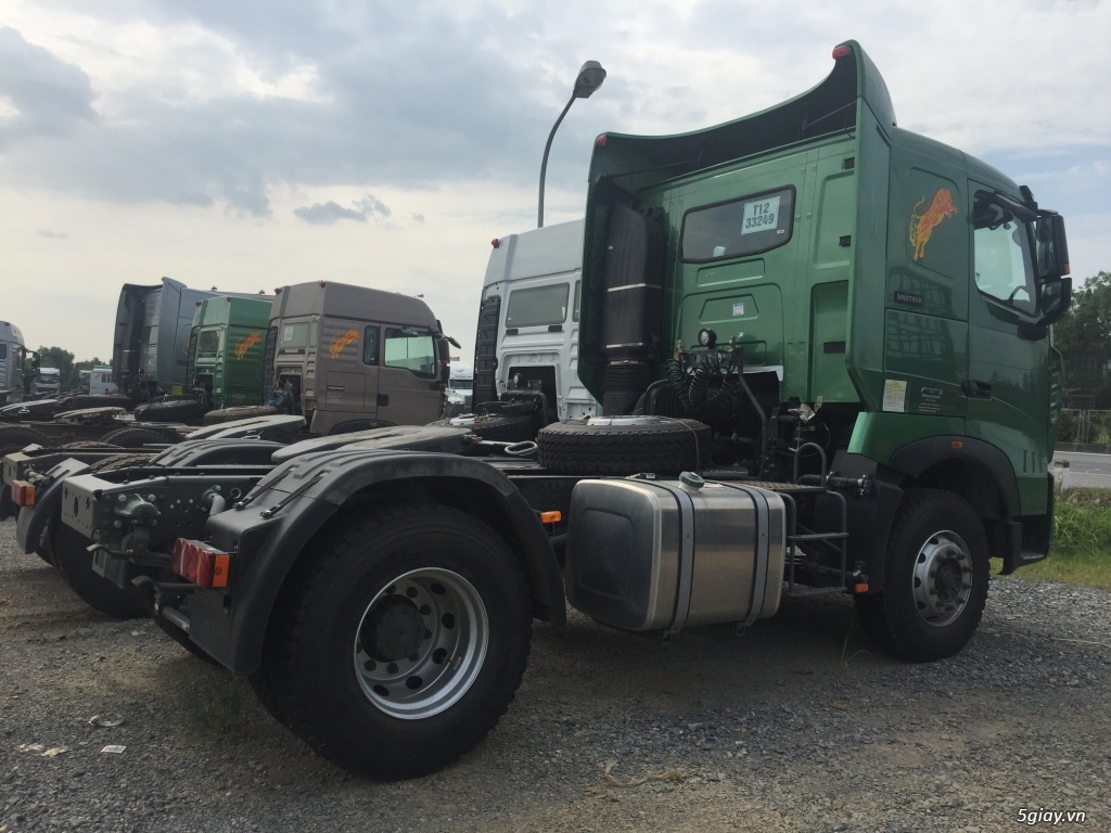 Đầu kéo howo A7 1 cầu động cơ 240-266 tại  Hà Nội 2016, 2017 - 1