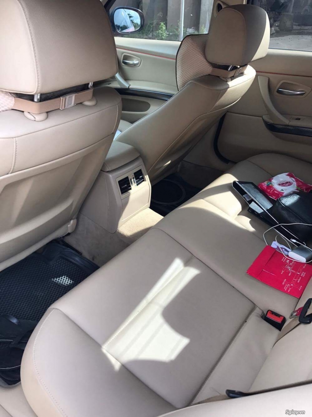 Cần bán : BMW 3 Series 2009 đỏ nhập