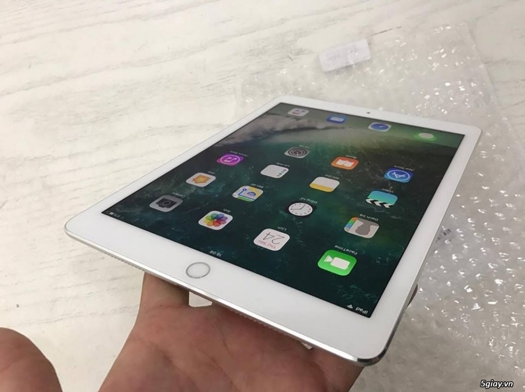 Bán IPad Pro Wifi + 4G - 2