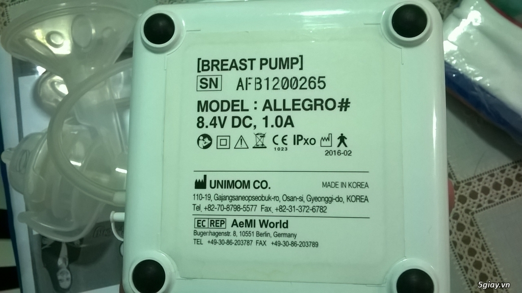 Thanh lý máy hút sữa unimom điện đơn mới 90% - 1
