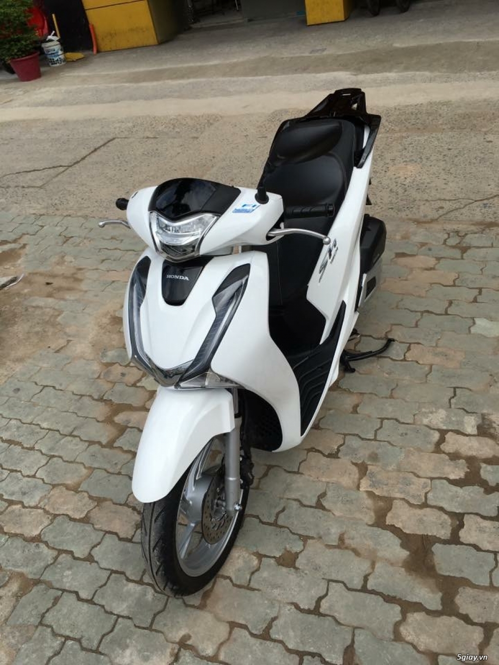SH150i CBS màu trắng mẫu 2017, đk 12/2016. - 9