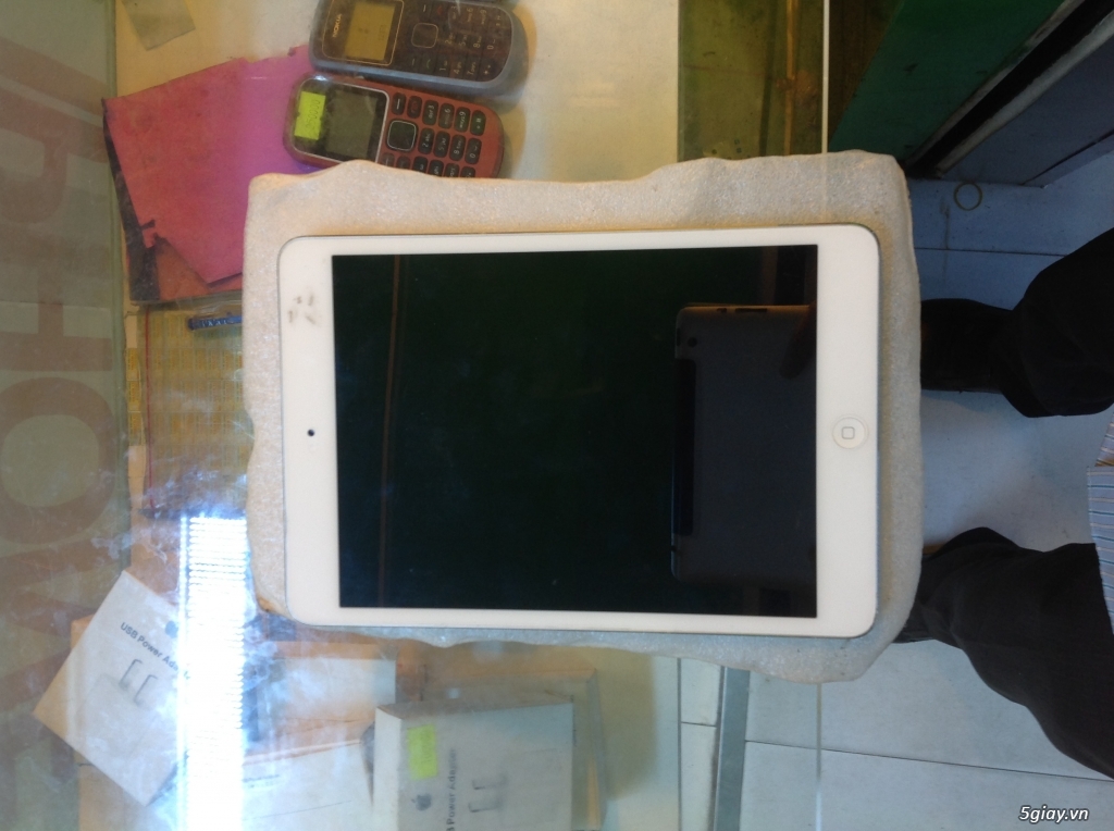 Ipad Mini 16Gb wifi màu trắng