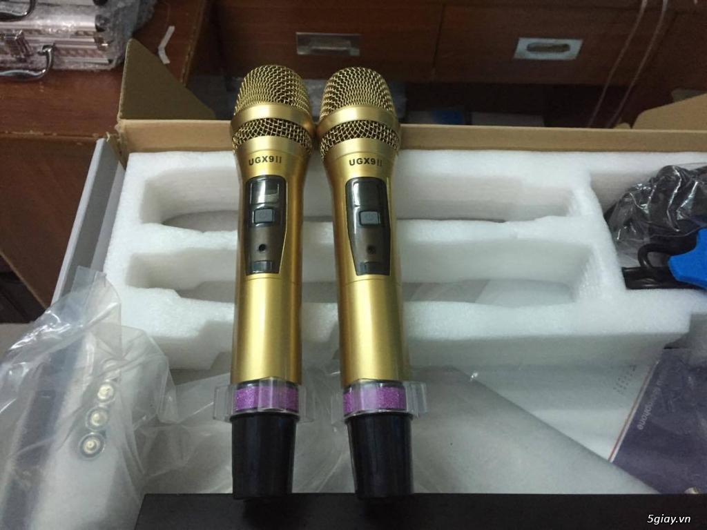 Micro Shure UGX9 II hàng loại 1 cao cấp , chuyên karaoke ,hội trườn...