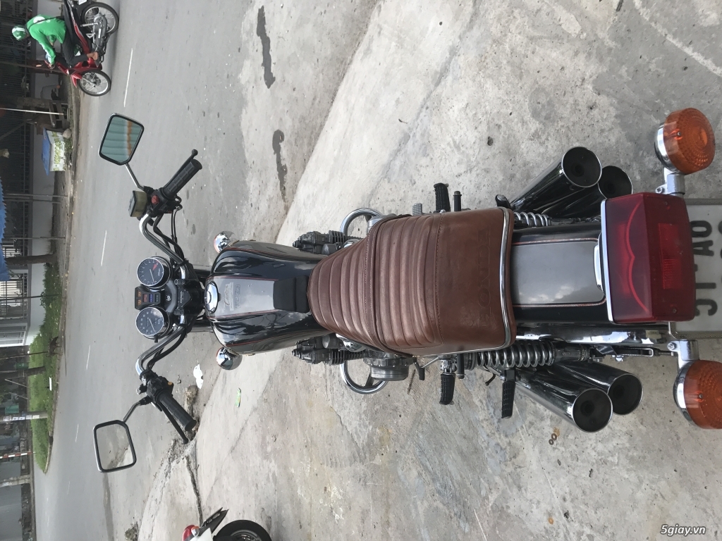 Honda cb750 custom 1981 - 3