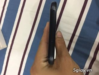 Samsung A7 2017 fullbox màu đen, còn bảo hành hơn 6 tháng chính hãng - 1