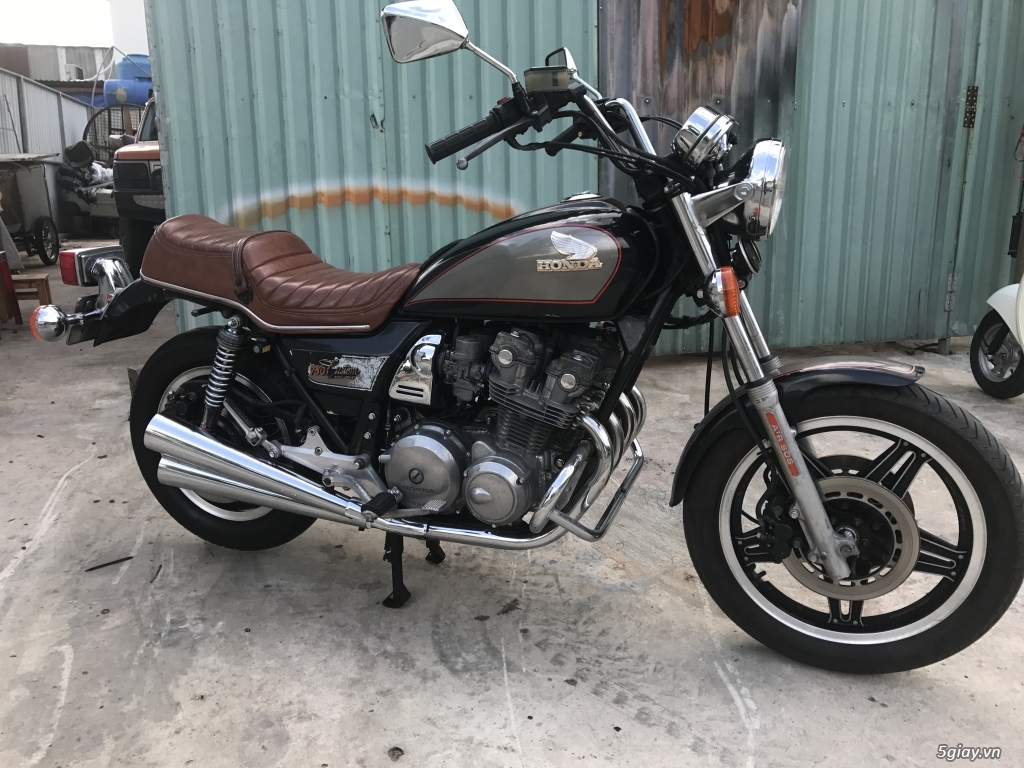 Honda cb750 custom 1981 - 1