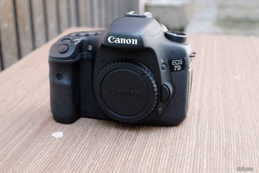 Canon 7D và 70-200 F2.8
