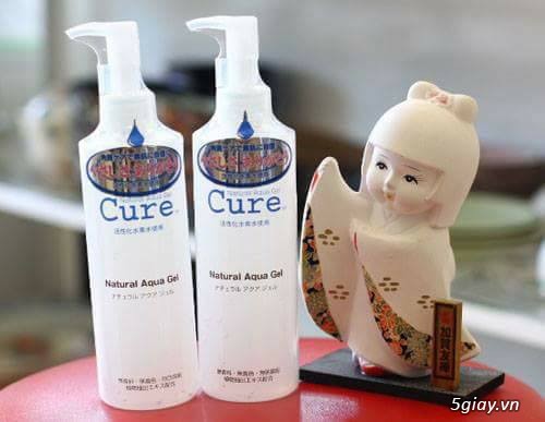 Tẩy da chết Cure Natural Aqua Gel