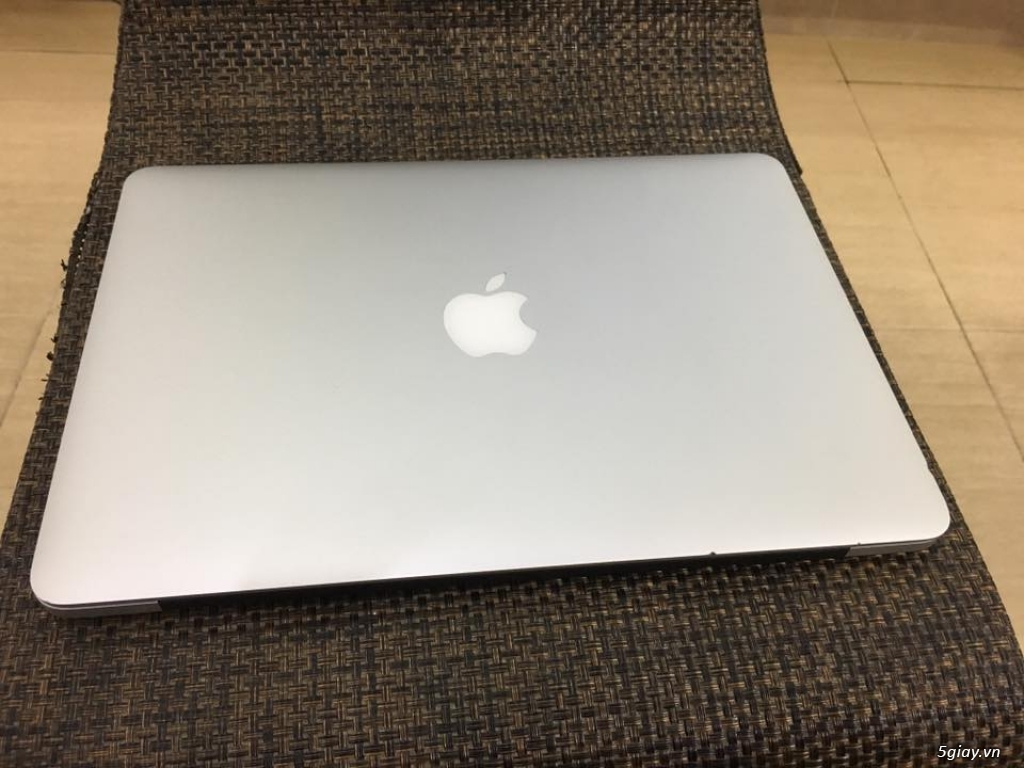 Macbook Pro Retina 13 ME662 new 98% Giá Cực Sốc!!!