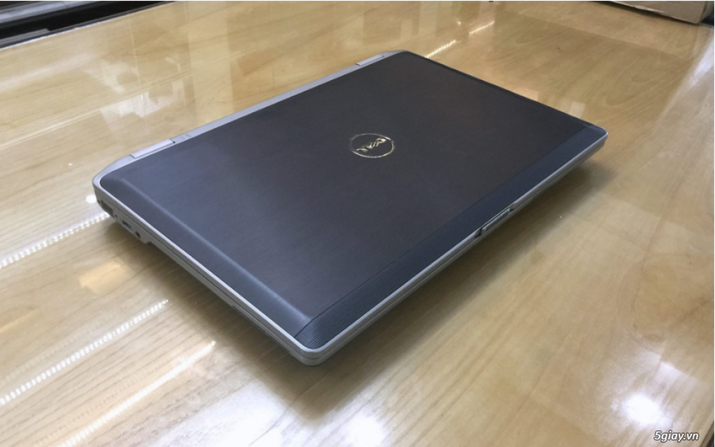 Laptop Dell Latitude Core I7 2640M, Ram 4GB, card rời 2G, mh 15,6 inch - 3