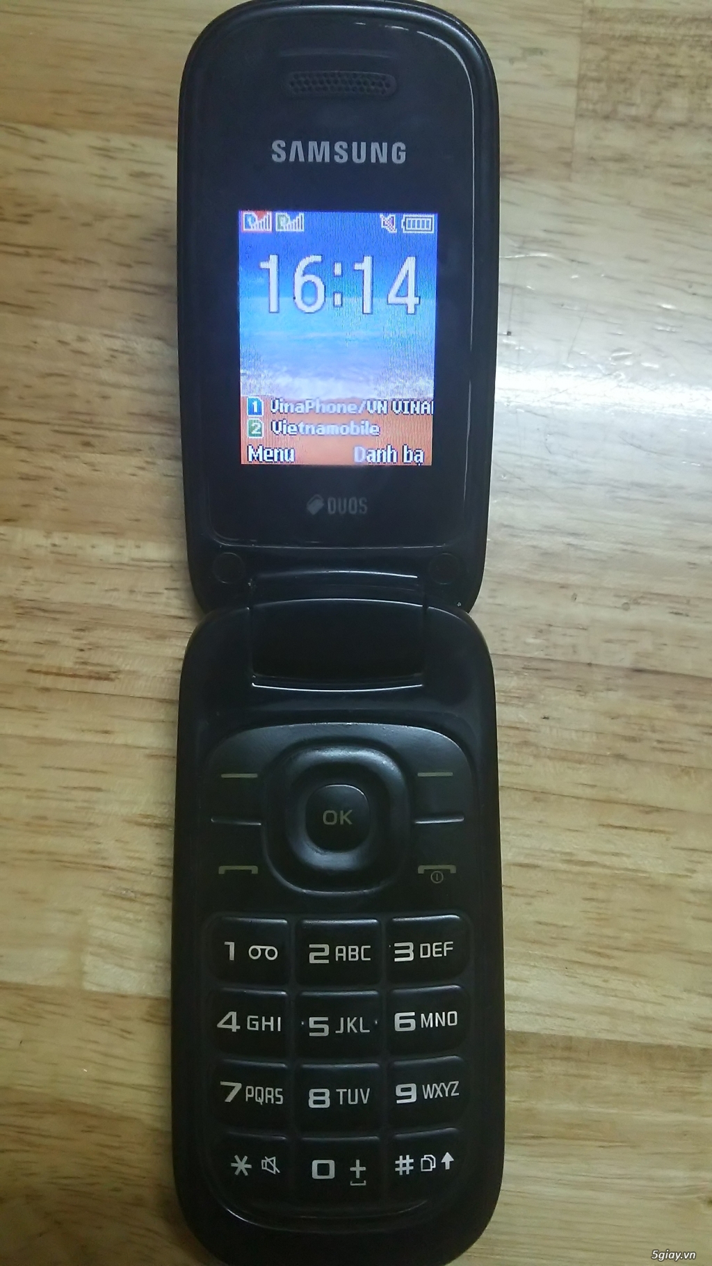 Nắp gập Samsung E1272 chữa cháy...