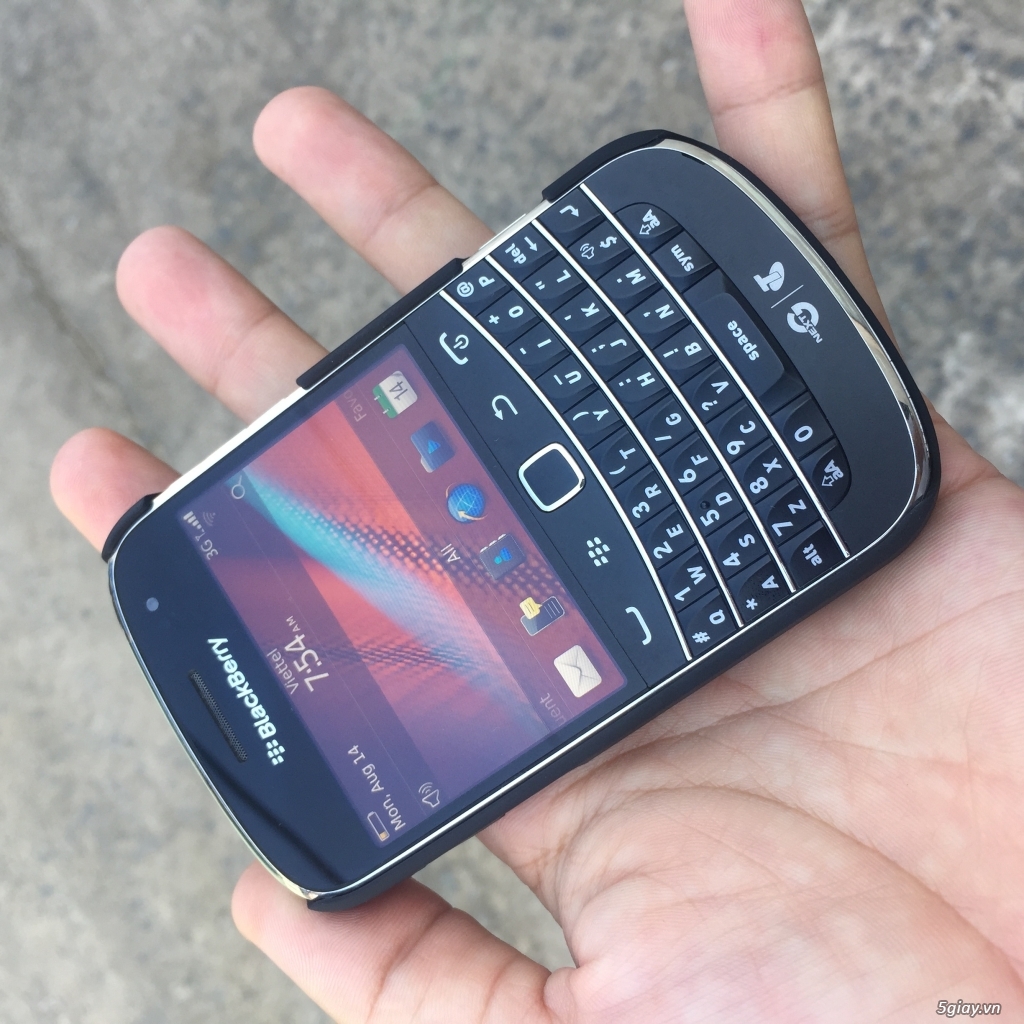 BlackBerry 9900, full bis,có camera,mới 99%,nguyên zin, BH 6 tháng - 3