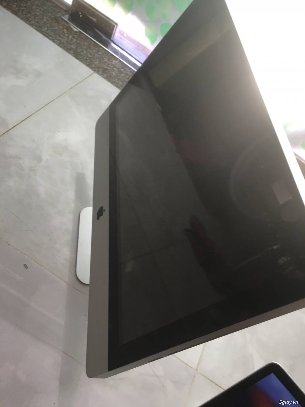 iMac 21.5-inch, Mid 2011 : đẹp 99% keng. - 2
