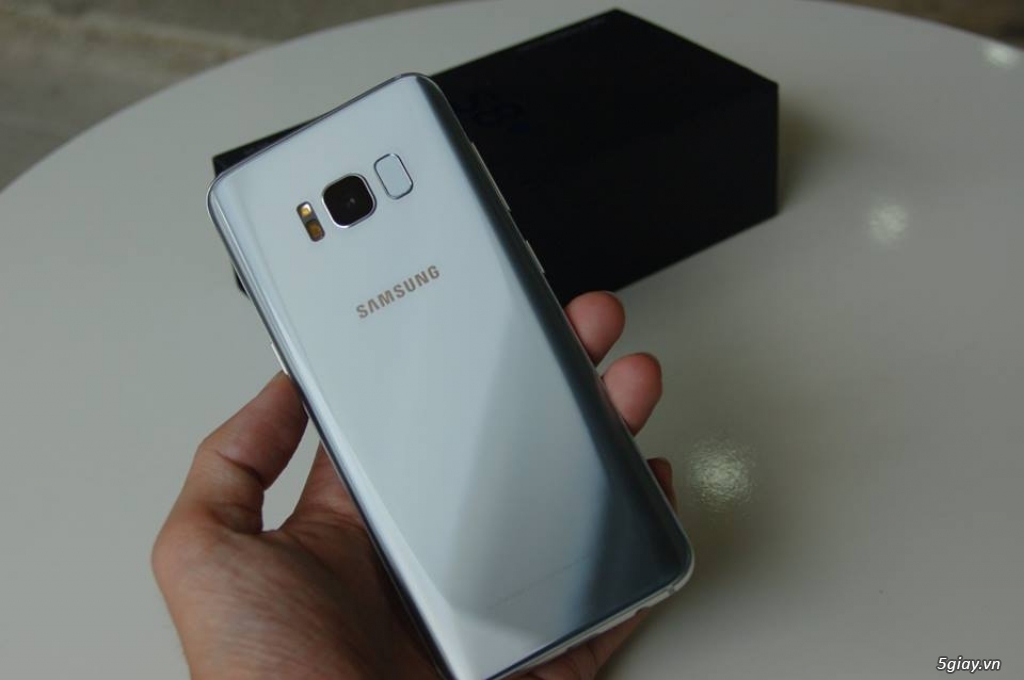 SamSung S8 Bạc Bắc Cực Siêu Hiếm Fullbox - 1