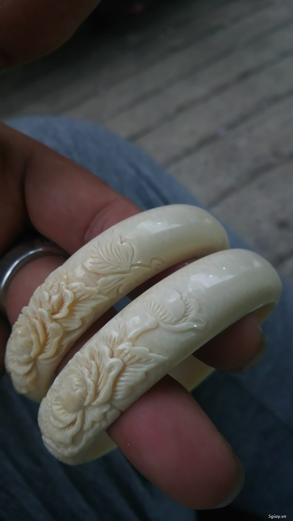 2 vòng Ngà chạm đẹp,giá rẻ - 2