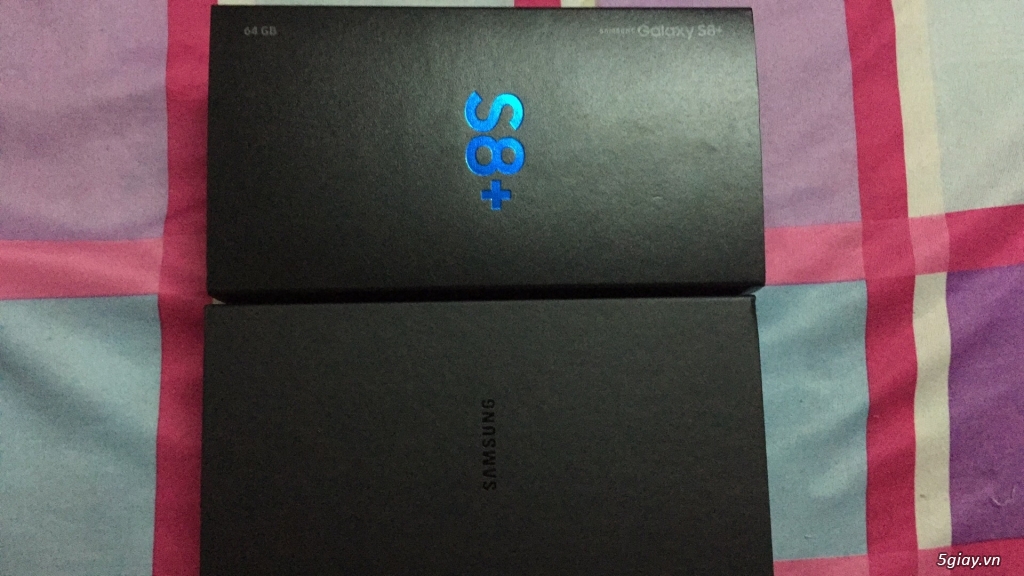 Samsung S8 plus 64Gb màu đen bóng fullbox - 3