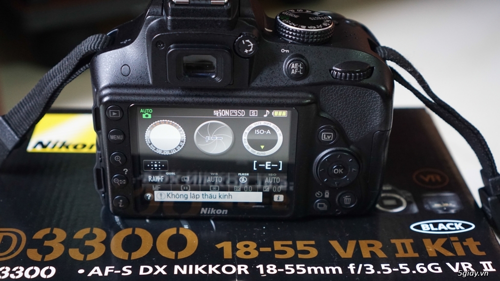 Nikon D3300 + Lens SIgma 18-250mm
