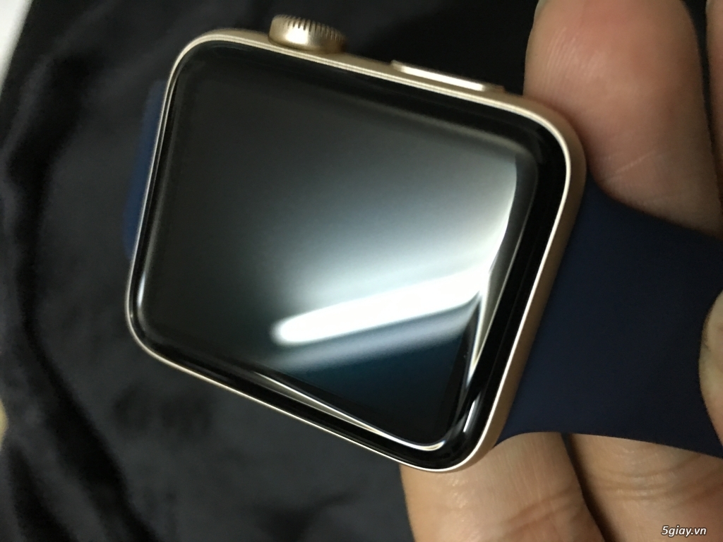 Apple watch series 2 - 42mm - nhôm, màu Gold - 1