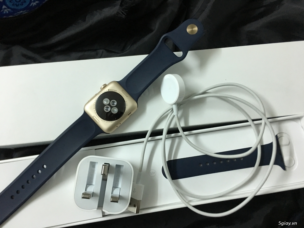 Apple watch series 2 - 42mm - nhôm, màu Gold - 12