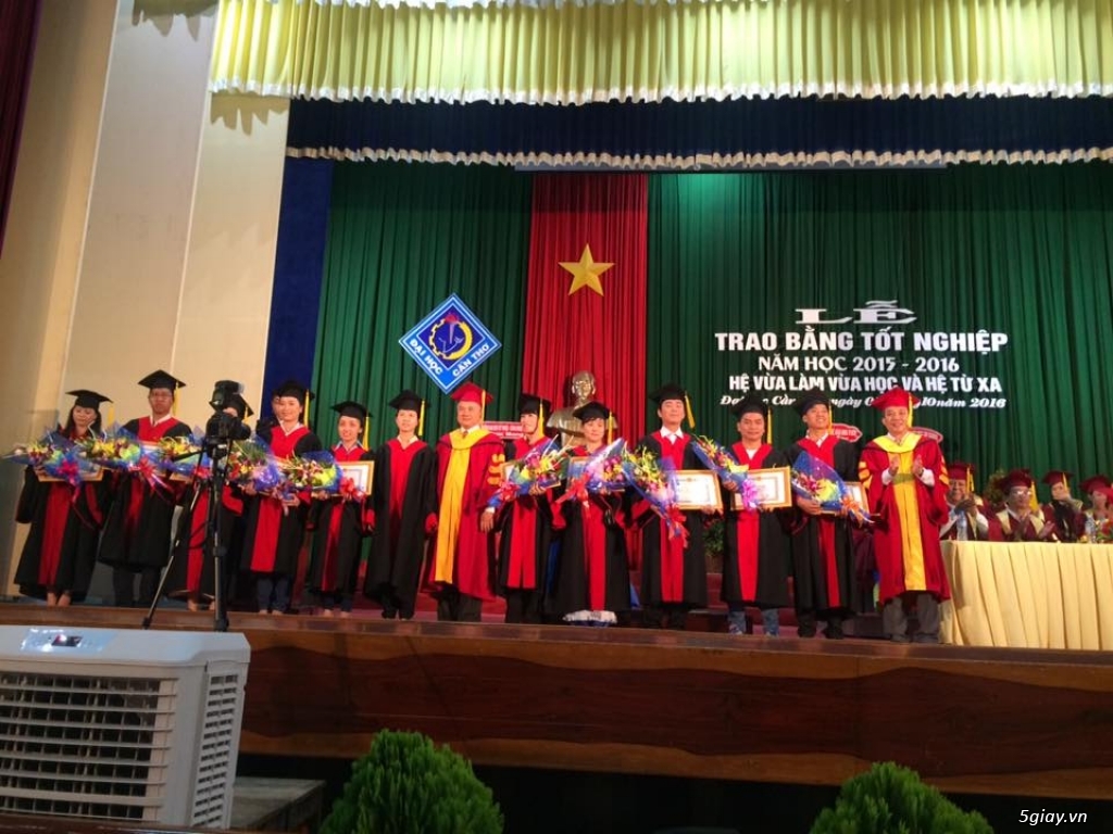 đại học Luật từ xa