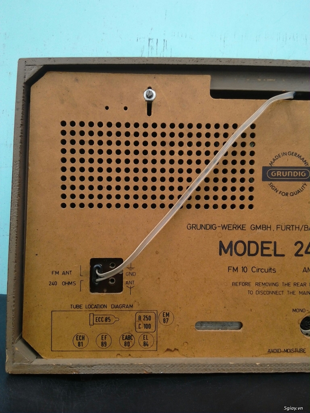 Radio Grundig ( Tube  Đèn) Made in Germany  Điện 110v - 21