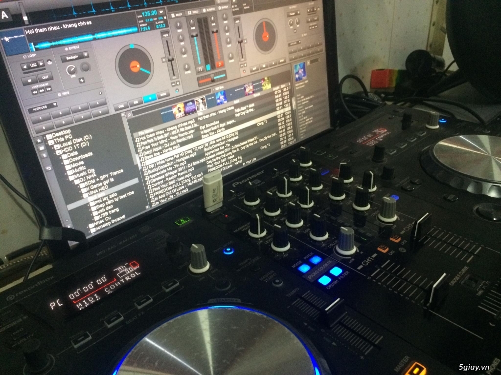 Cần Bán XDJ R1 Pioneer controller DJ
