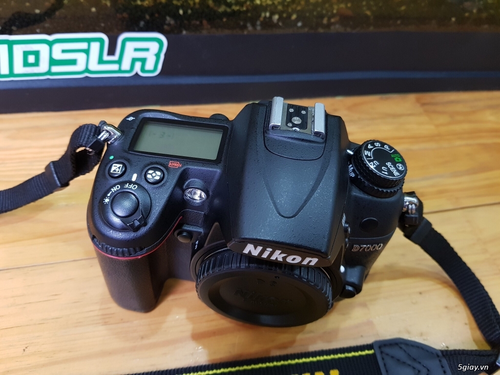 Nikon D7000 || Lens Nikon: AF-S 18-105 VR / 40F2.8 Macro / AF 50F1.8D - 1