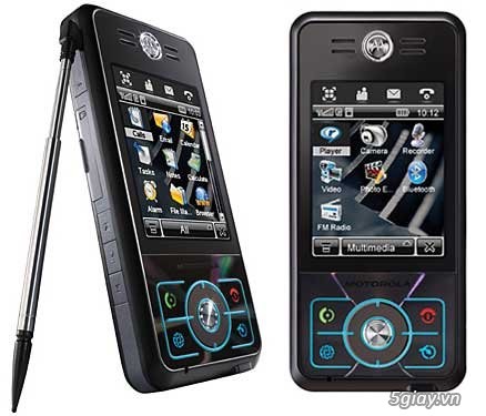 cần mua điện thoại cổ Motorola ROKR E6