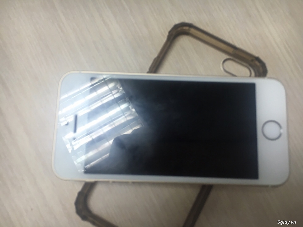 Iphone 5 SE - 64G hàng thegioididong còn bảo hành tới tháng 12/2017 - 4