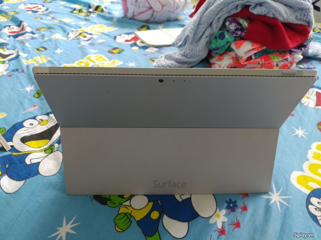 Cần bán SURFACE PRO 3 + bàn phím Pro 4