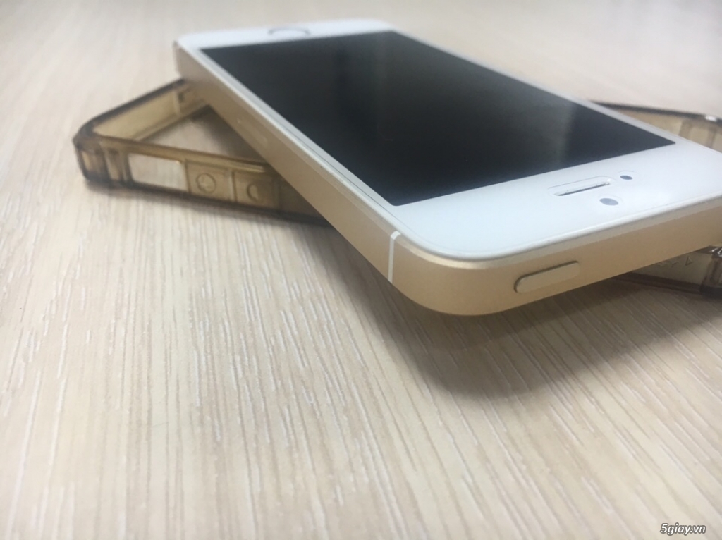 Iphone 5 SE - 64G hàng thegioididong còn bảo hành tới tháng 12/2017 - 1