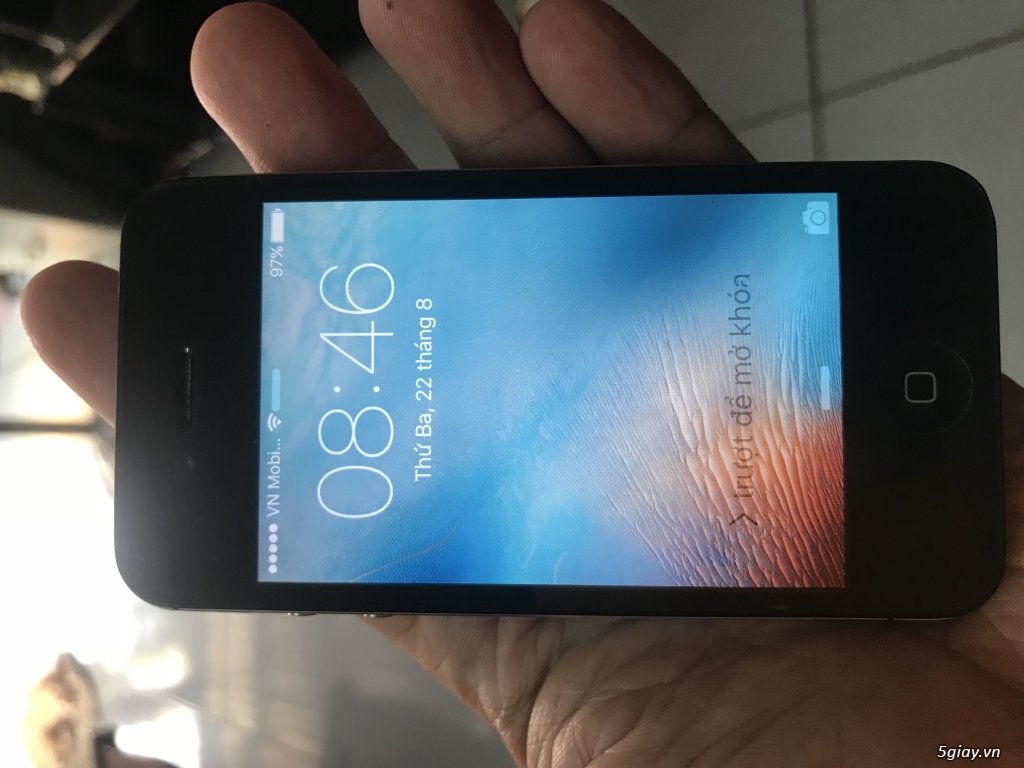 4S 16g QT màu đen máy đẹp - 4
