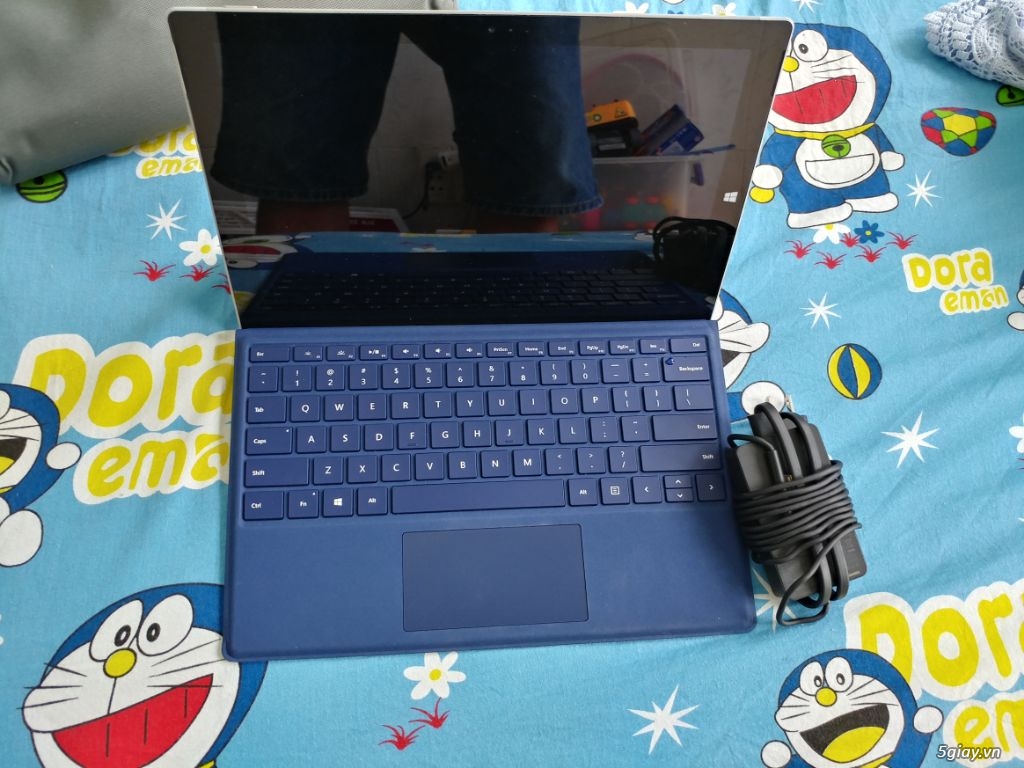 Cần bán SURFACE PRO 3 + bàn phím Pro 4 - 1