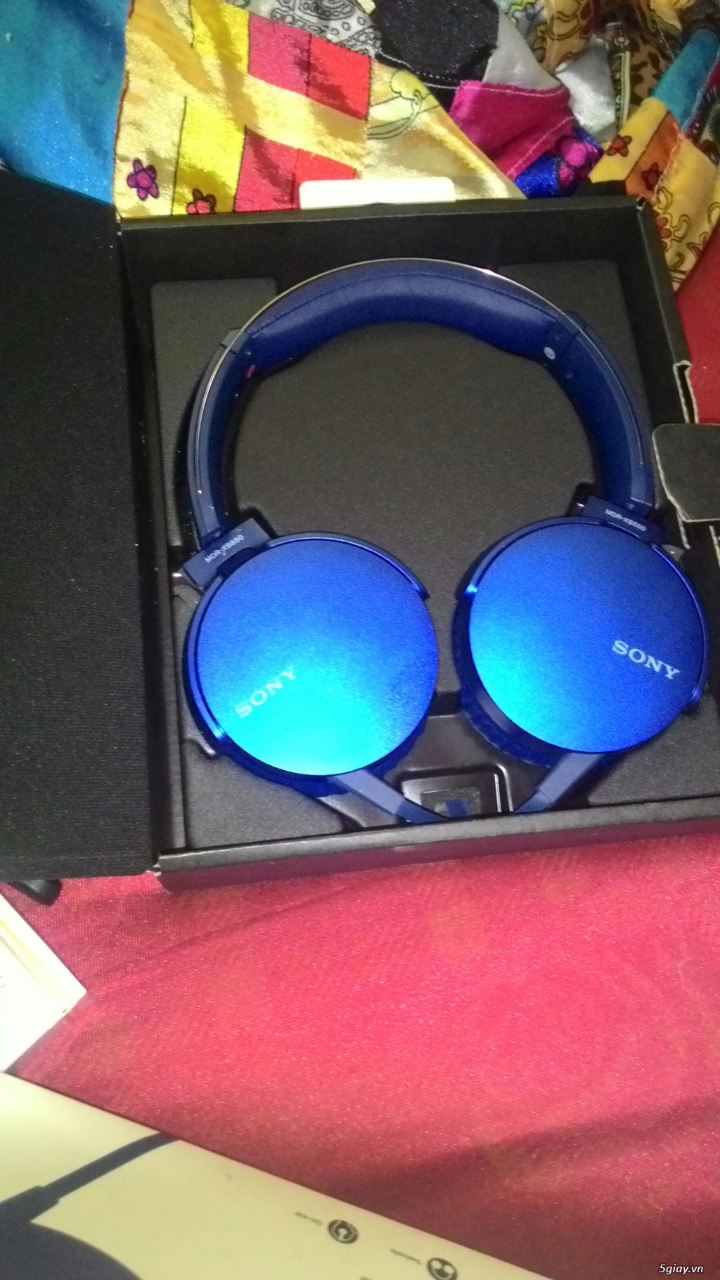 B> TAI NGHE SONNY MDR-XB550AP