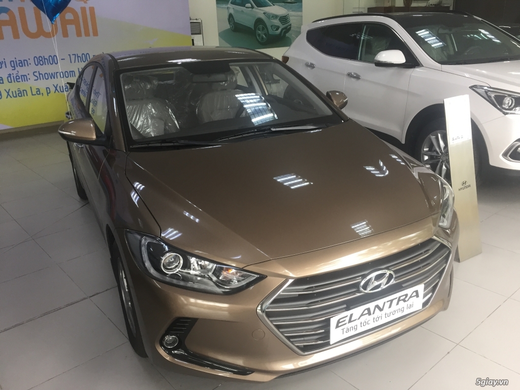 Elantra số tự động 2017 - 1