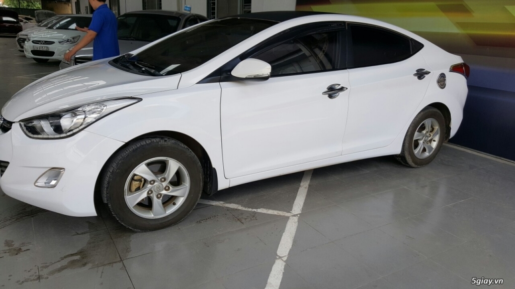 Bán Hyundai Elantra GLS 1.8MT nhập 2013 màu trắng số sàn - 5