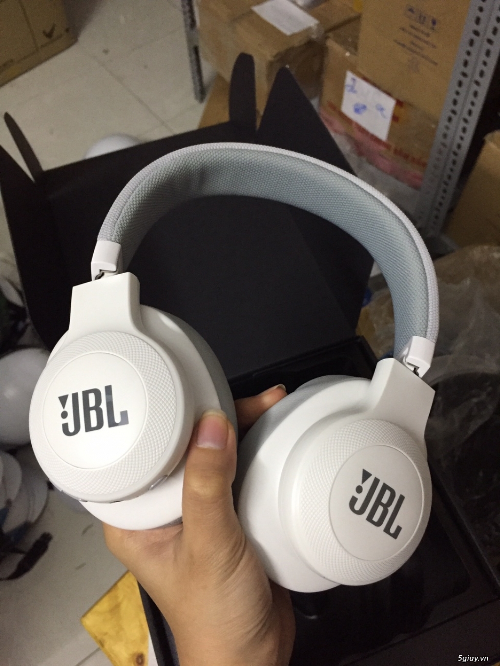 Tai nghe chính hãng JBL E55BT - 2